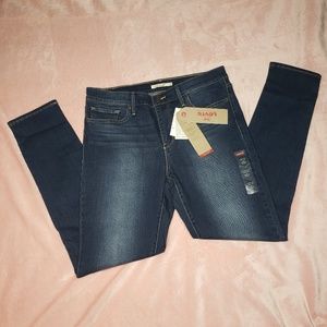 Levi's 311 Shaping Skinny Women's With Tags